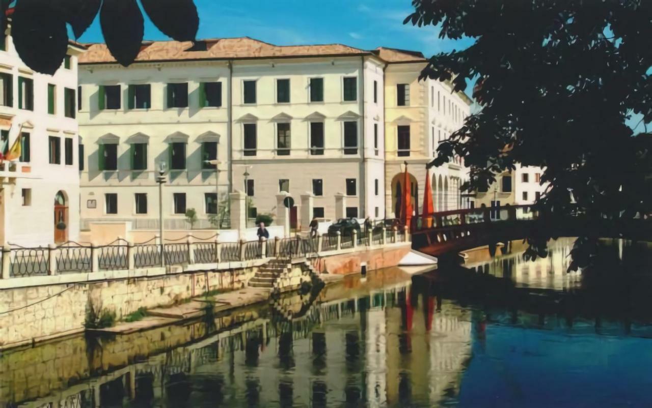 Apartment Deluxe Isola Di Mezzo Treviso Dış mekan fotoğraf
